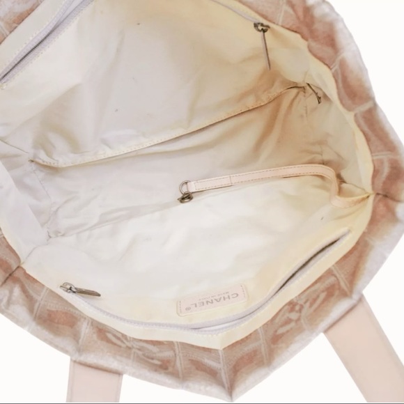 AUTHENTIC CHANEL Cc jacquard new travel line PM - Picture 6 of 8